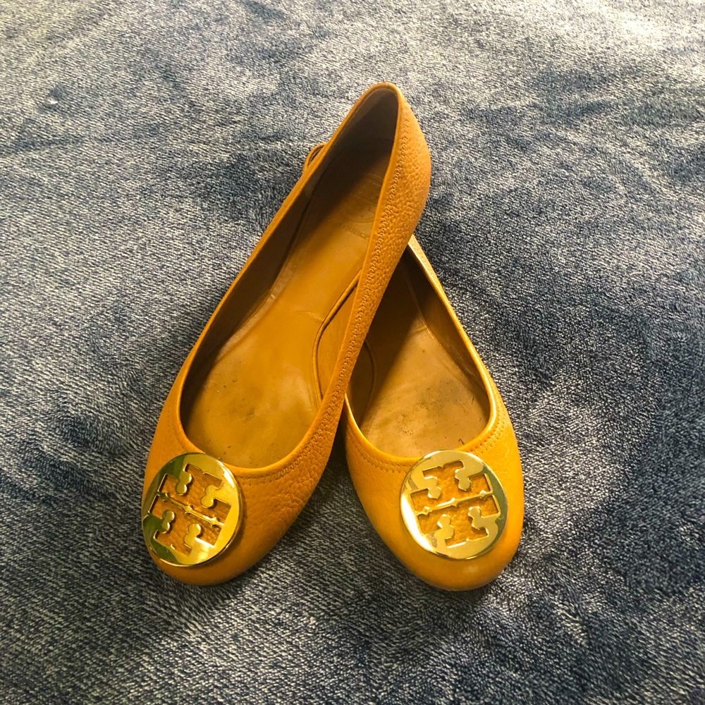 Tory Burch flats hardly worn